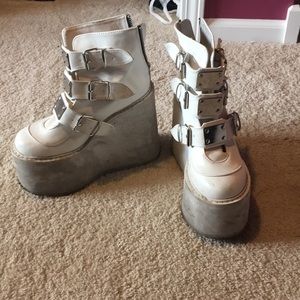 Dollskill platform boots